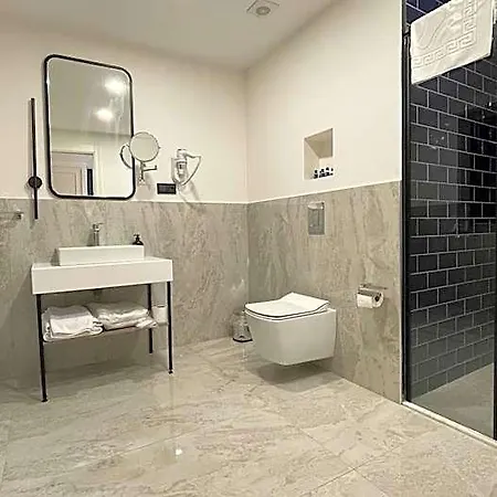 Hotel Mona Bosphorus 4*