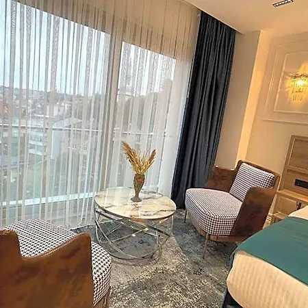 Mona Bosphorus מלון 4*