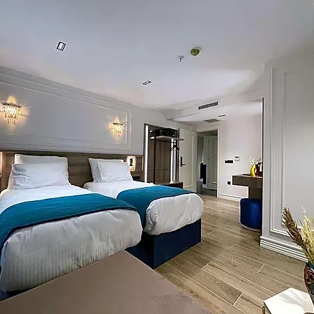 Mona Bosphorus מלון 4*